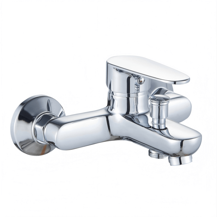 シャワー浴室の蛇口